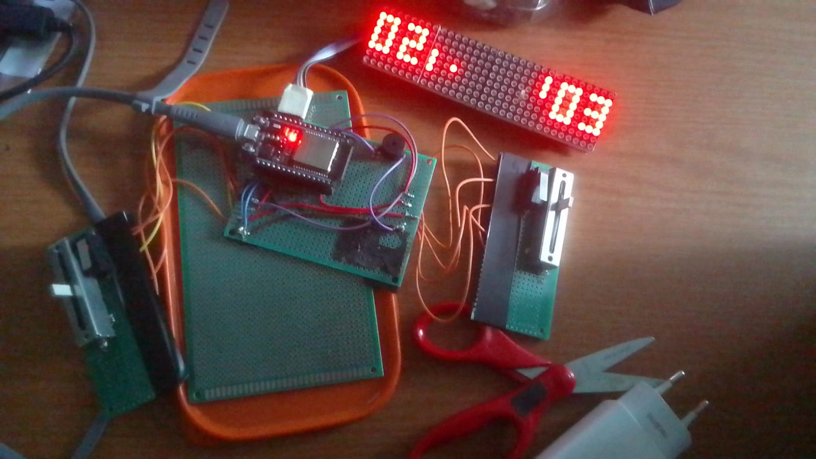 Example image of the ESP32 PingPong Game project